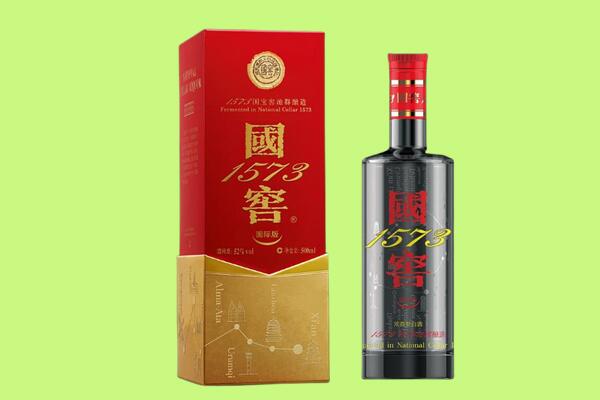 防城港东兴市回收国窖1573.jpg
